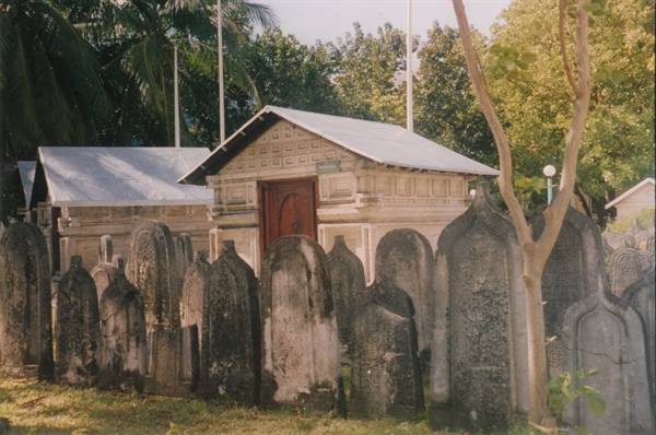pre-Islamic cemetery of Malé