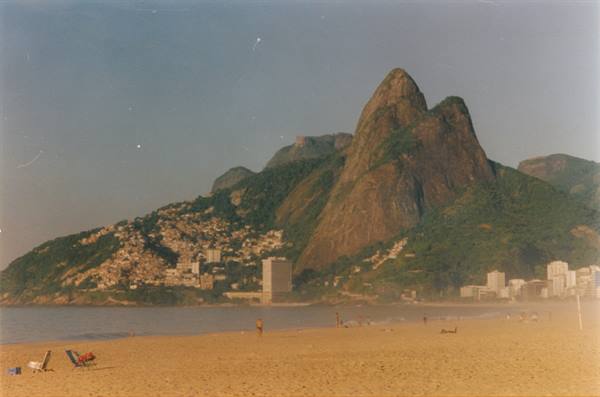 Morro Dois Irmãos