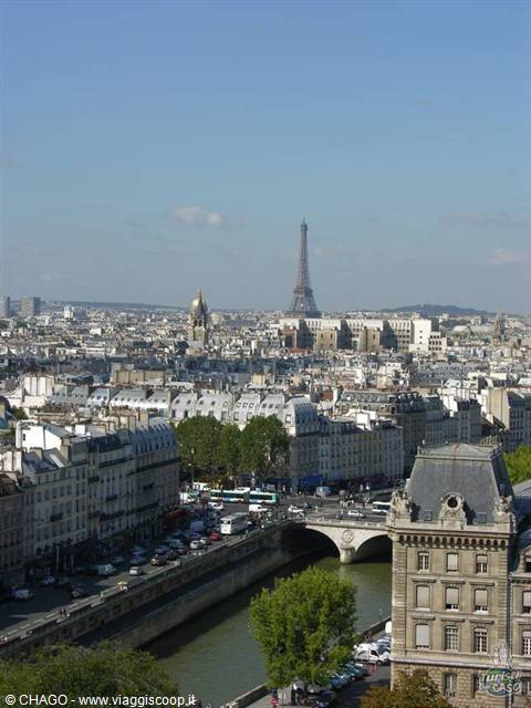 glimpse of Paris