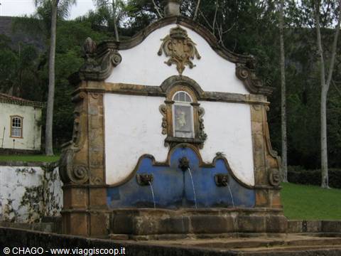colonial-era fountain