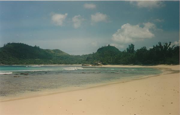 Lazare bay, peak-crowd hour