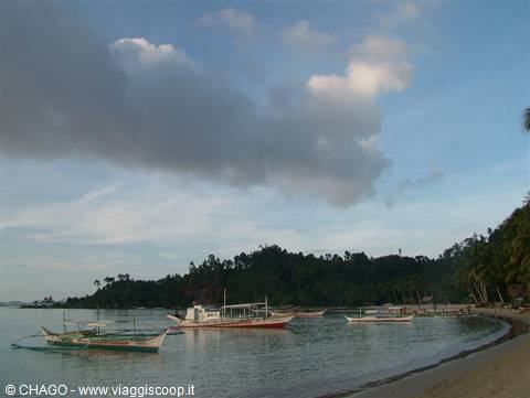 at last the beach of El Nido