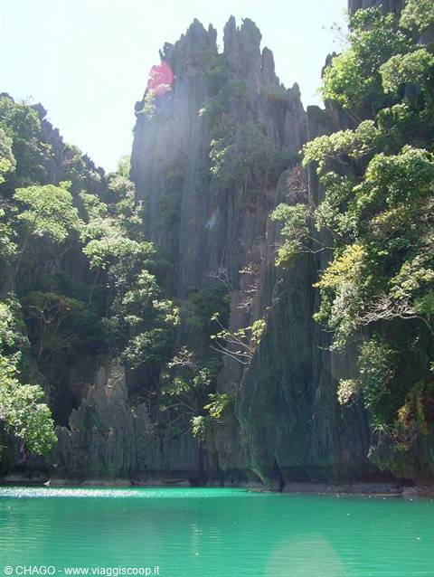 the cliffs surrounding the lagoon
