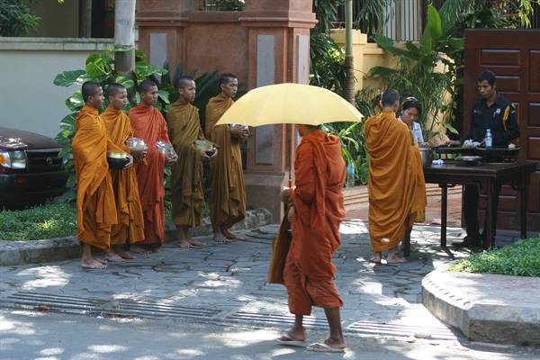 Buddhist monks