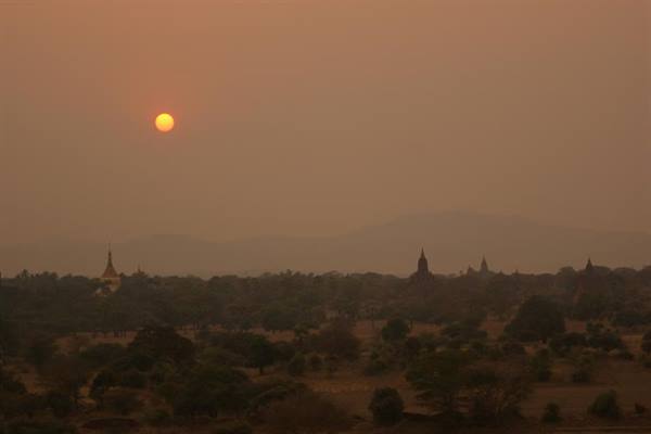 sunset in Bagan