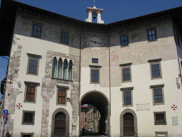 Palazzo dell'Orologio in Piazza dei Cavalieri in Pisa