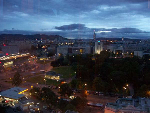 VIENNA FROM THE WHEEL