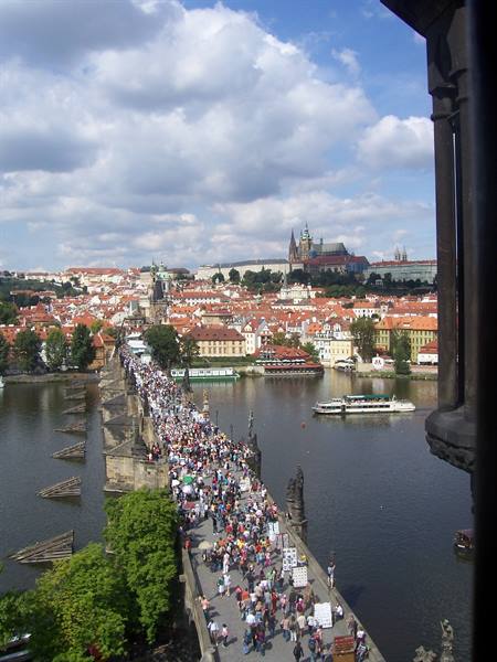 CHARLES BRIDGE
