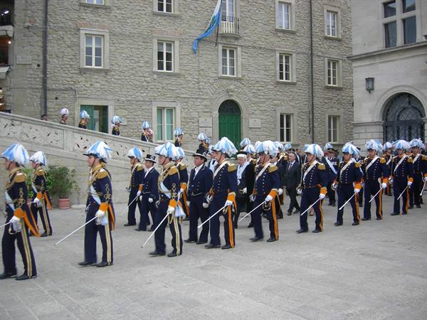 deployment of the military corps in piazza della libertà (corpus domini)