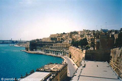 Valletta's Grand Harbour: limestone bastions and turquoise waters under the sun