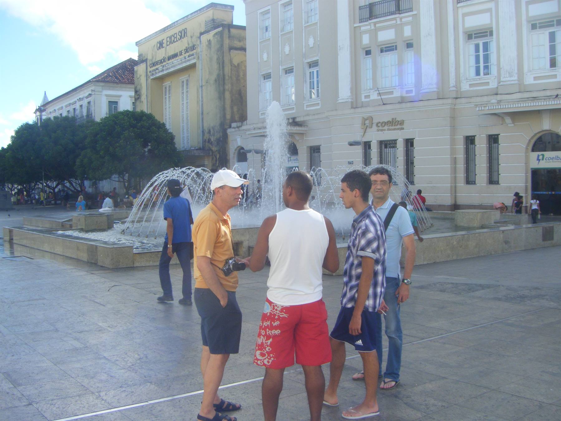 Our group in Praca da Se' with Gonzalinho ( from behind) acting as our guide