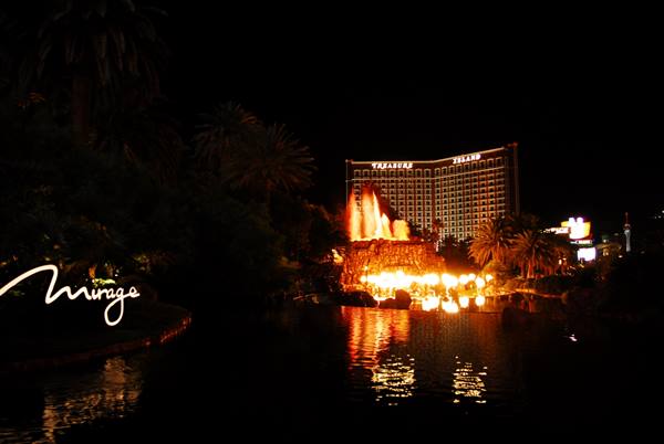 Volcano at the Mirage - Las Vegas