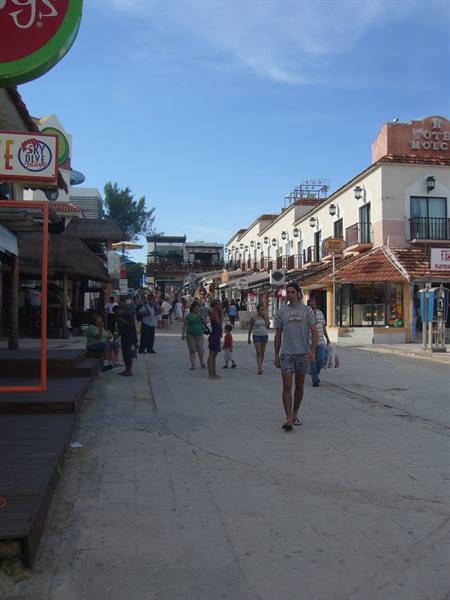 Quinta Avenida, Playa del Carmen