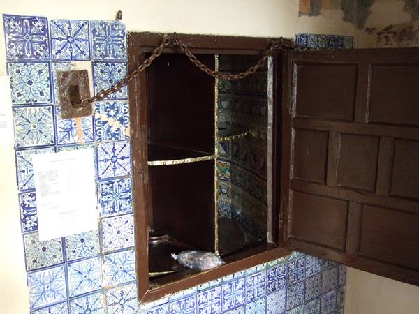 Seville - The wheel of biscuits