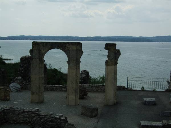 The Grottoes of Catullus