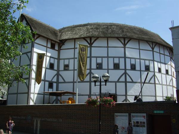 London - The Globe