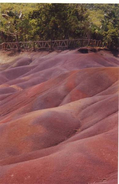coloured earths
