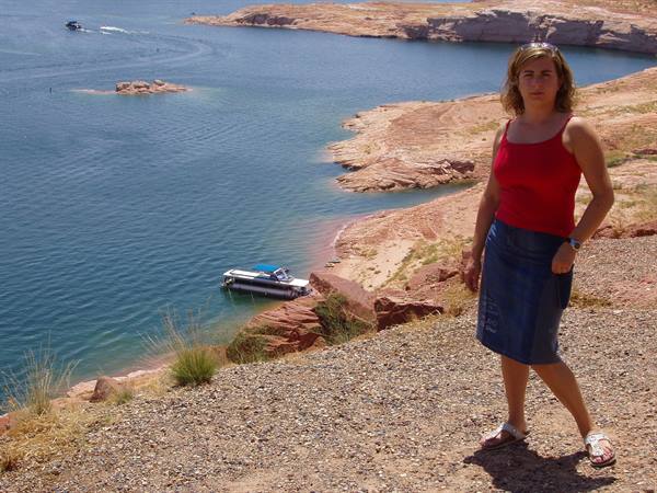 LAKE POWELL