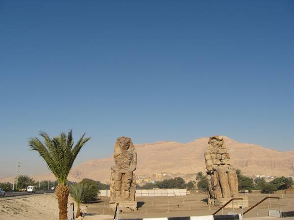 colossi of Memnon
