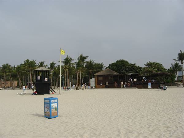 beach of Jumeirah beach park