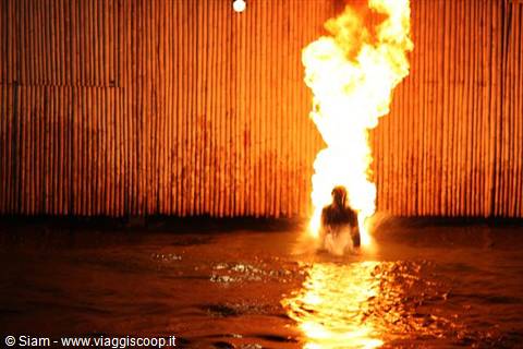12/12/08 Phuket Stunt Show Torch man towards the water