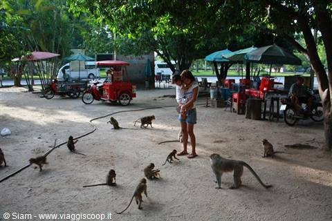 13/12/08 James Bond Island excursion, Suwankuha Temple, have a snack with...
