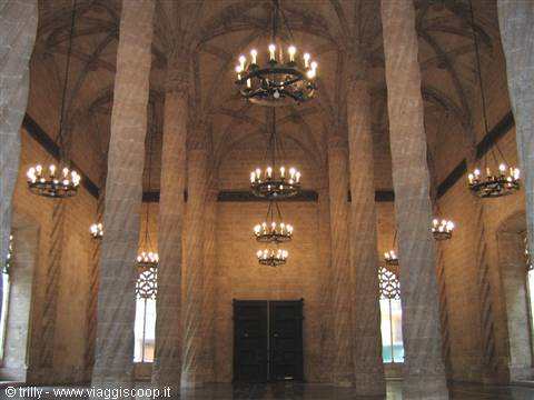 Valencia's Lonja de la Seda: twisting stone columns and chandeliers