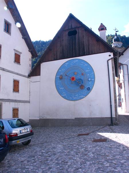Pesariis 011 - Clock of the planets