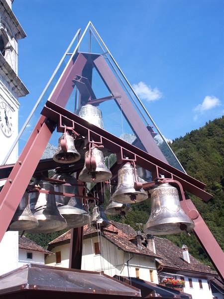 Pesariis 017 - Carillon detail