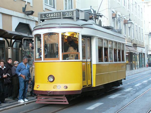 01 Lisbon - 03.16 Baixa - Tram 28