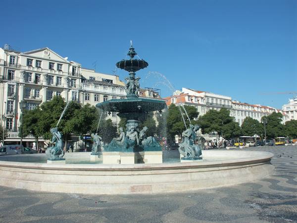 01 Lisbon - 09.04 Rossio -  Praça dos Restauradores