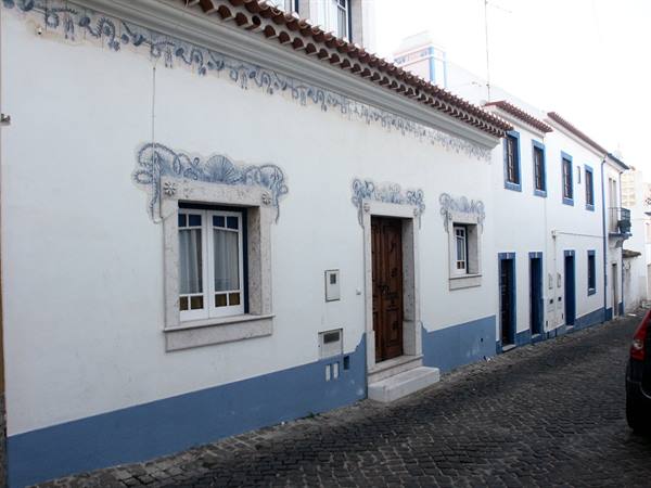 05.29 Ericeira - Alleys at dusk