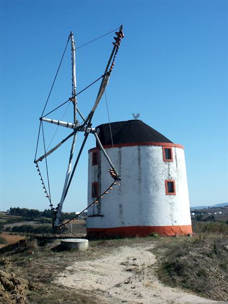 06.03 from Mafra to Óbidos - Windmill
