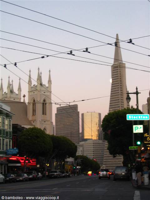 Cable wires under the Transamerica Pyramid on Stockton Street, San Francisco