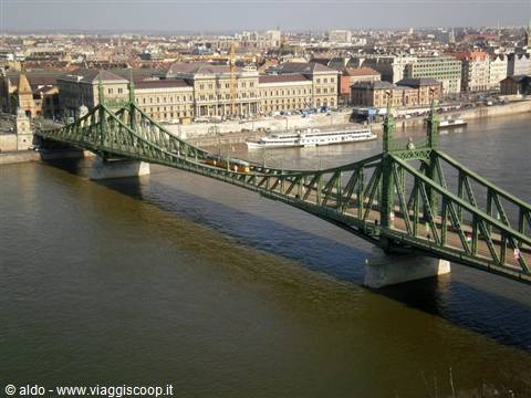 Liberty Bridge