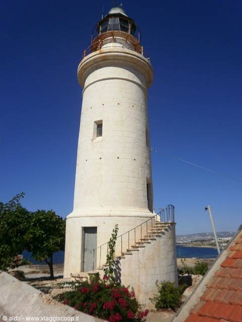Kato Paphos lighthouse