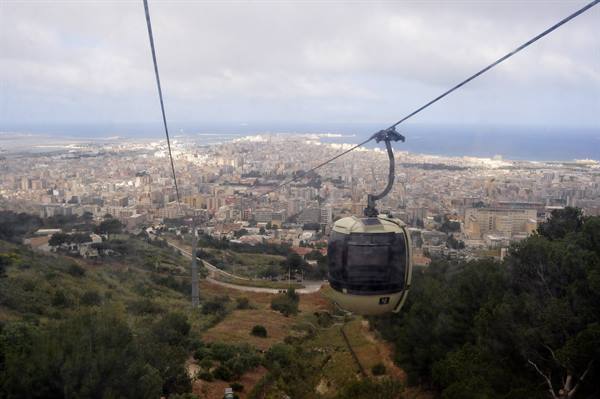 Cable car to Erice (TP)