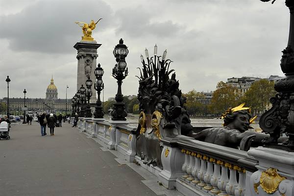 Alexander III Bridge