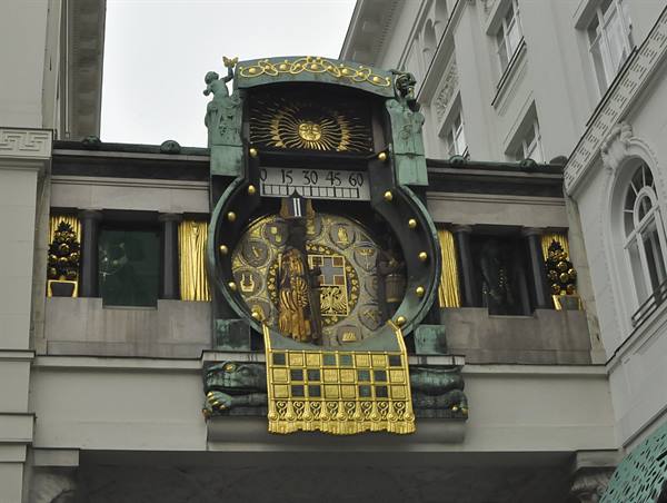 Anker Clock