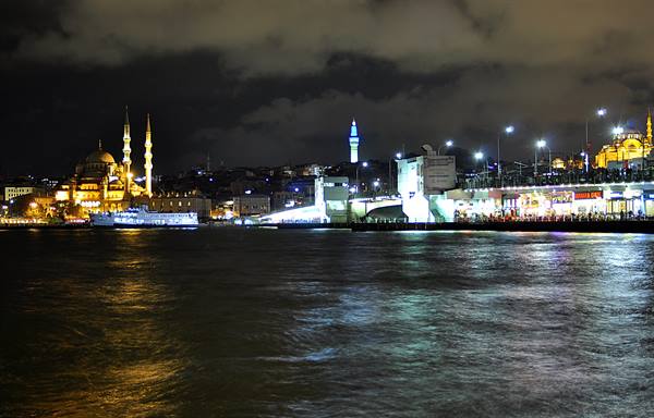 Galata Bridge and New Mosque by night