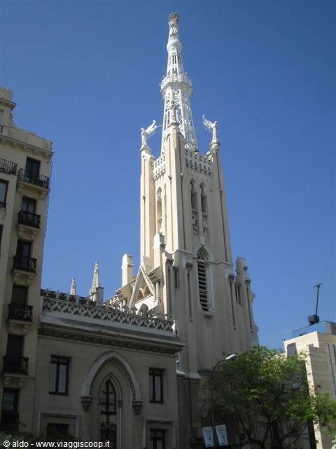 Church on via Alcalá