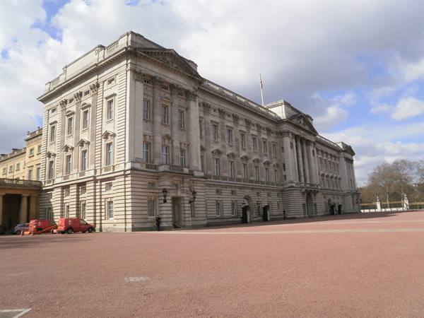 buckingham palace