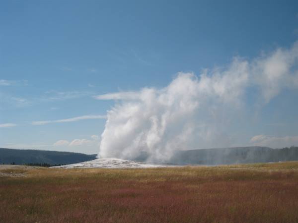 Yellowstone - Old Faithful