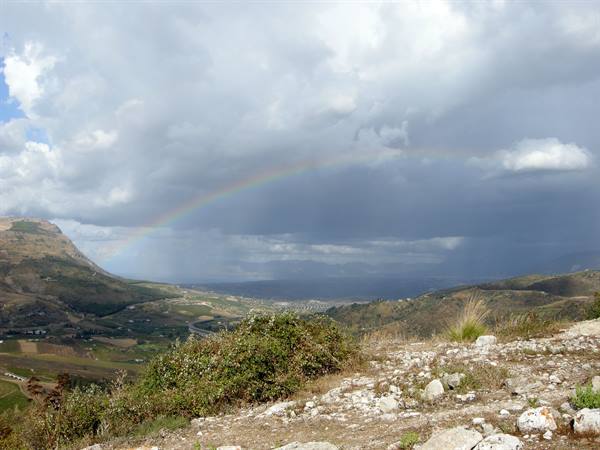 Segesta - A glimpse from the top of the agora