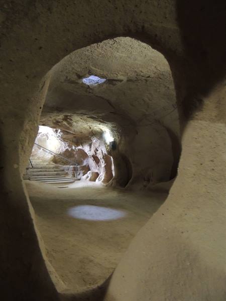 The underground city of Saratlı