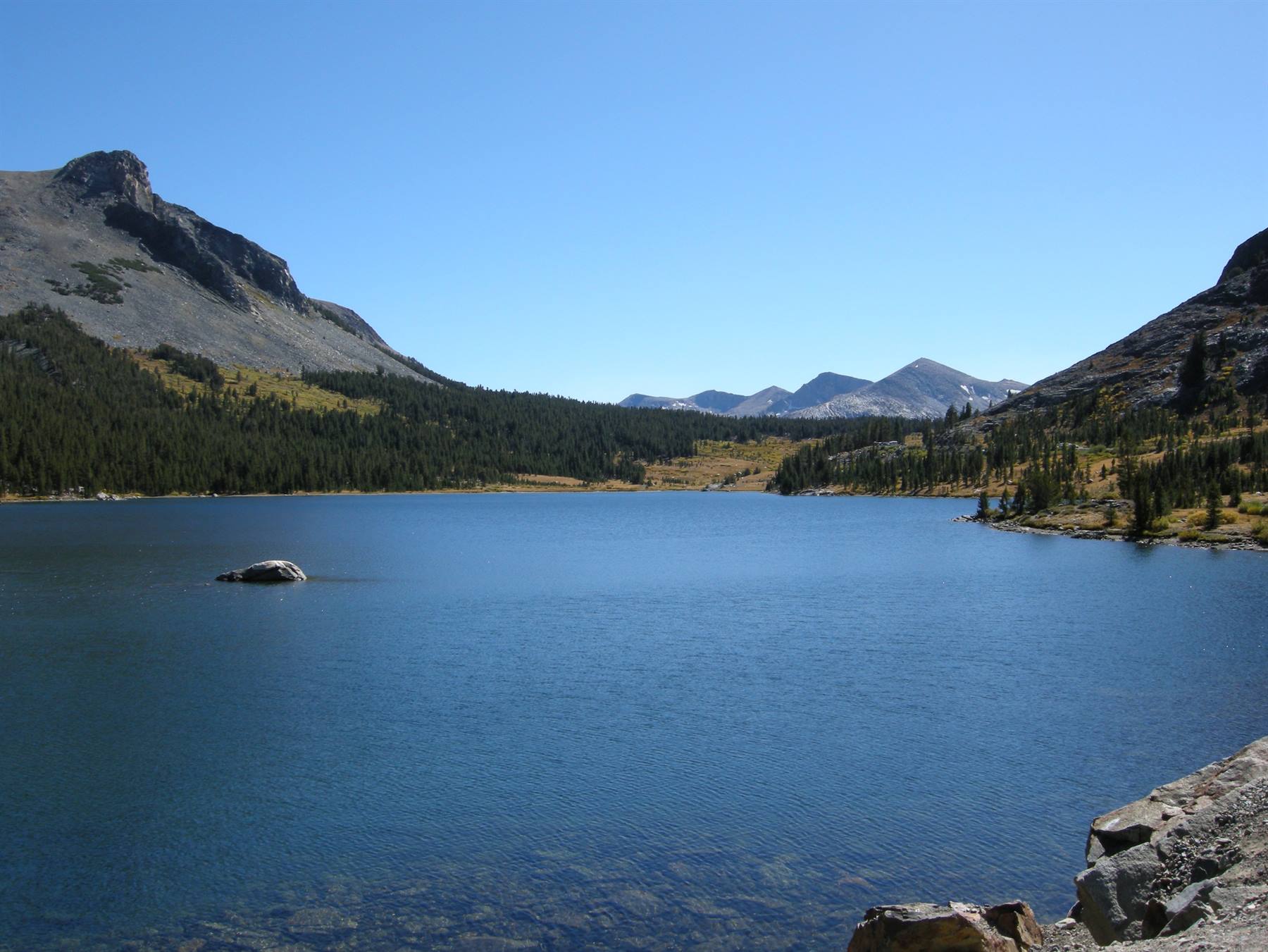Yosemite National Park - The lakes