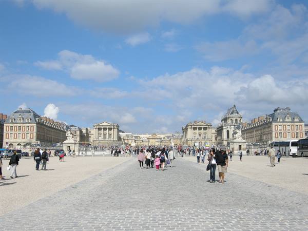 Versailles