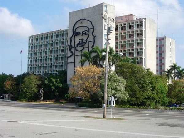 Ministry building at Plaza de la Revolución, Havana, with steel Che Guevara mural