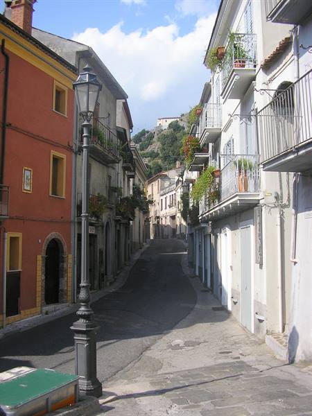 via Cairoli historic center of Lauria