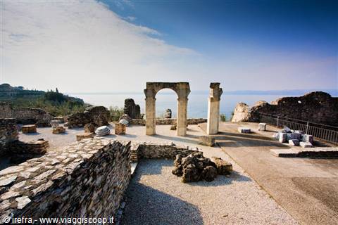 Grottoes of Catullus - 4